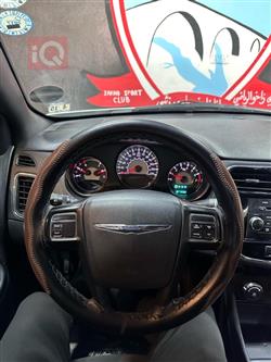 كرايسلر 200
